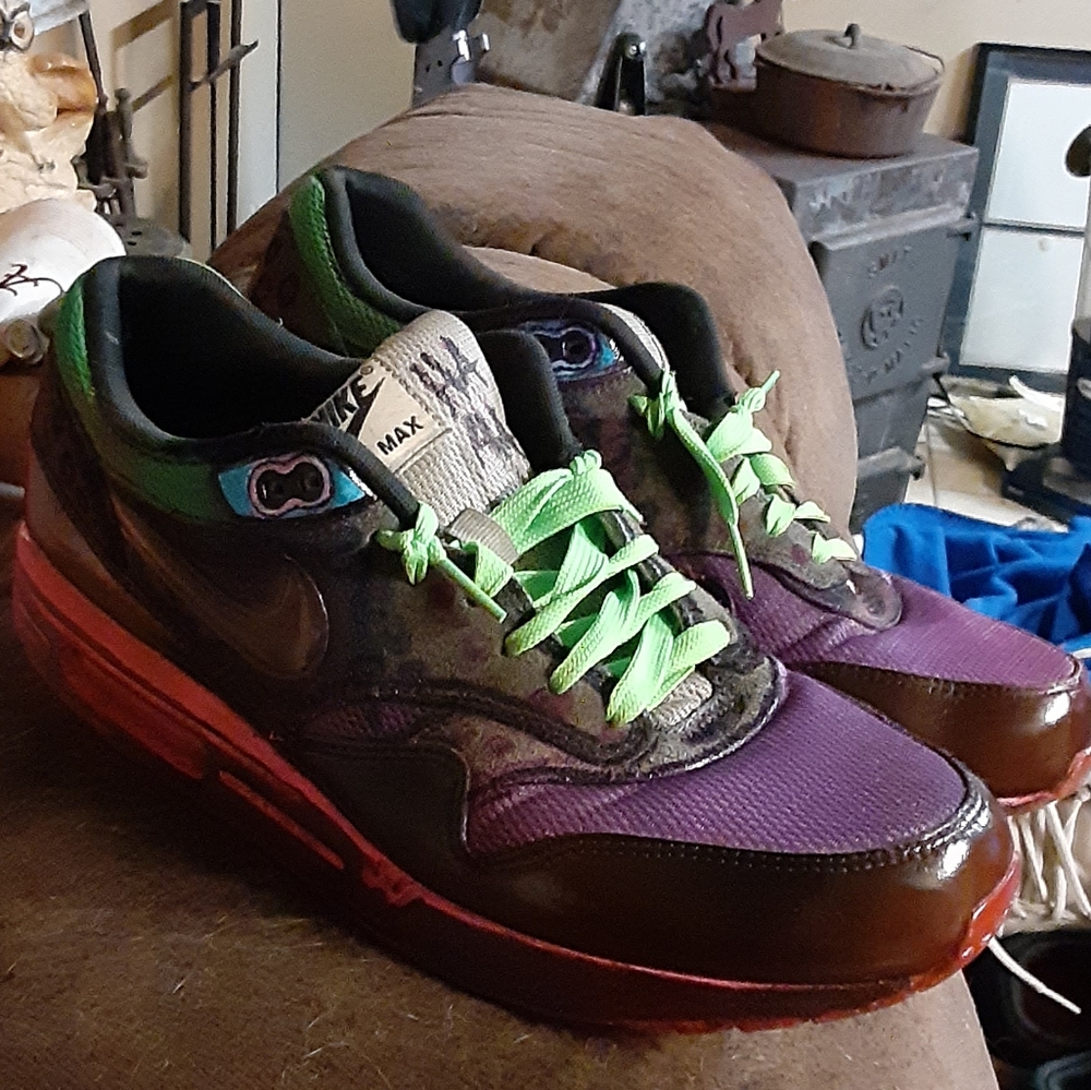 Custom Nike air
